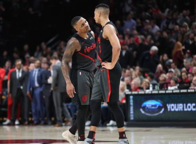 的策略显得 的策略显得