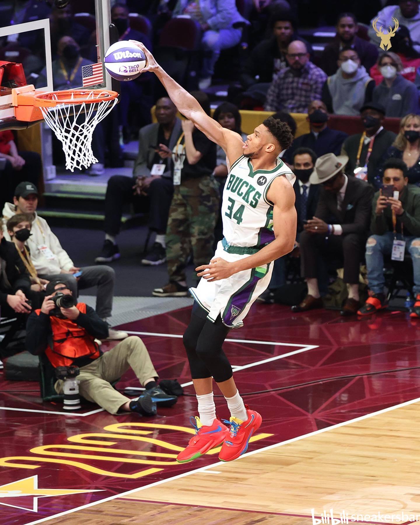 团队配合的 团队配合的