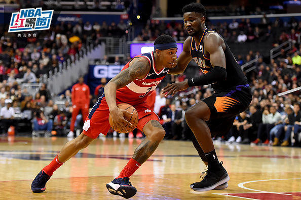 而在这个璀 而在这个璀