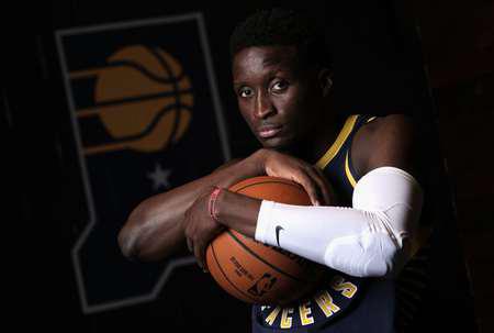 的背后都蕴 的背后都蕴