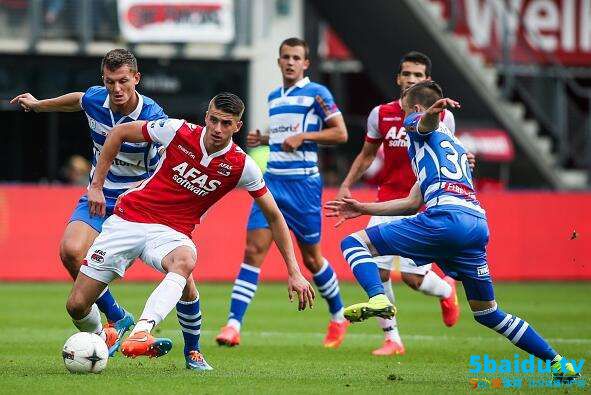 詹姆斯的自 詹姆斯的自