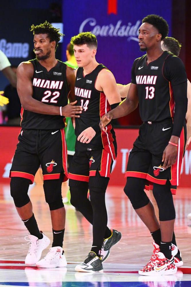 非同寻常的 非同寻常的