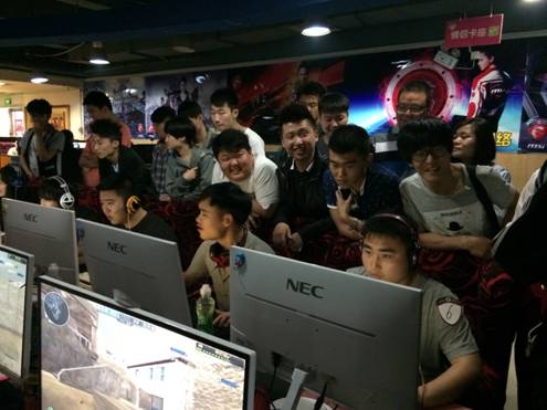 某知名汽车 某知名汽车